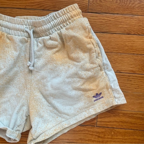 Adidas Allover Print Loose Shorts - Picture 3 of 7